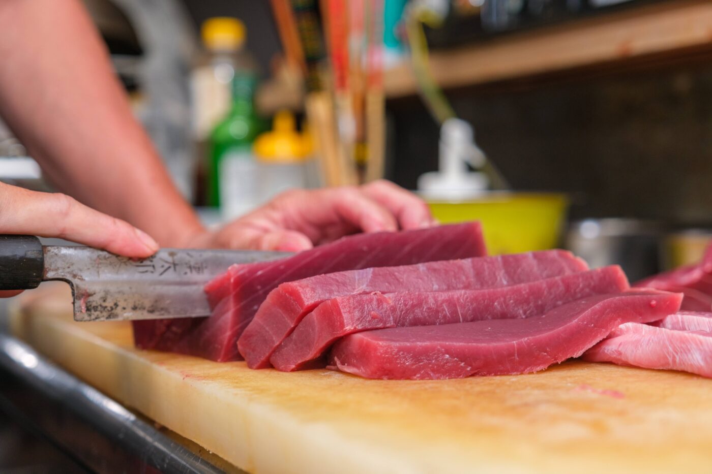 マグロの刺身